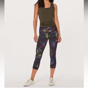 Lululemon Wunder Under Crop Hi-Rise Full-On Luxtreme 21” inseam size 4